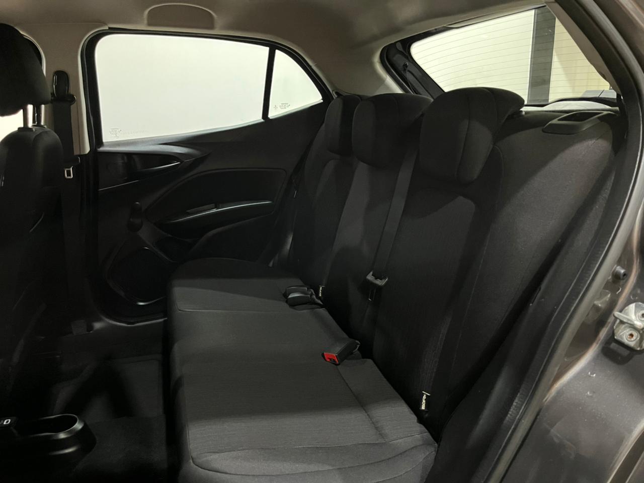 WhatsApp Image 2025-12-18 at 20.05.37