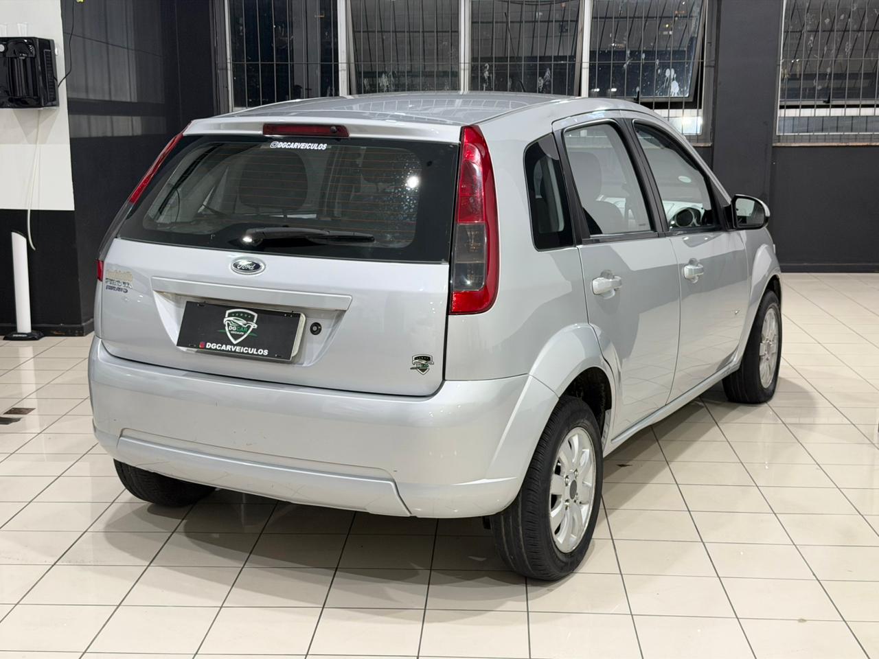 WhatsApp Image 2026-01-11 at 15.28.45 (1)